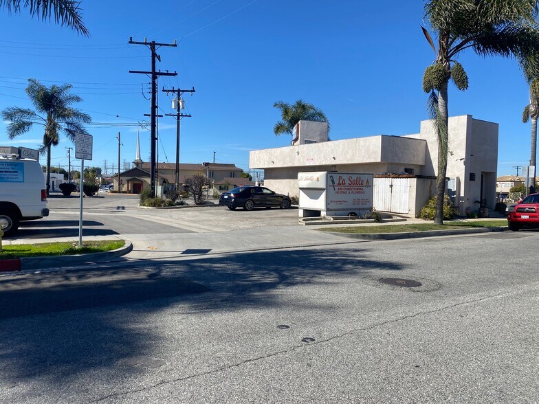 18750 Crenshaw Blvd, Torrance, CA à louer - Photo de l’immeuble – Image 2 sur 14