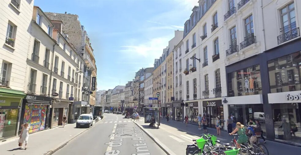 Local commercial dans Paris à louer - Photo de l’immeuble – Image 2 sur 3
