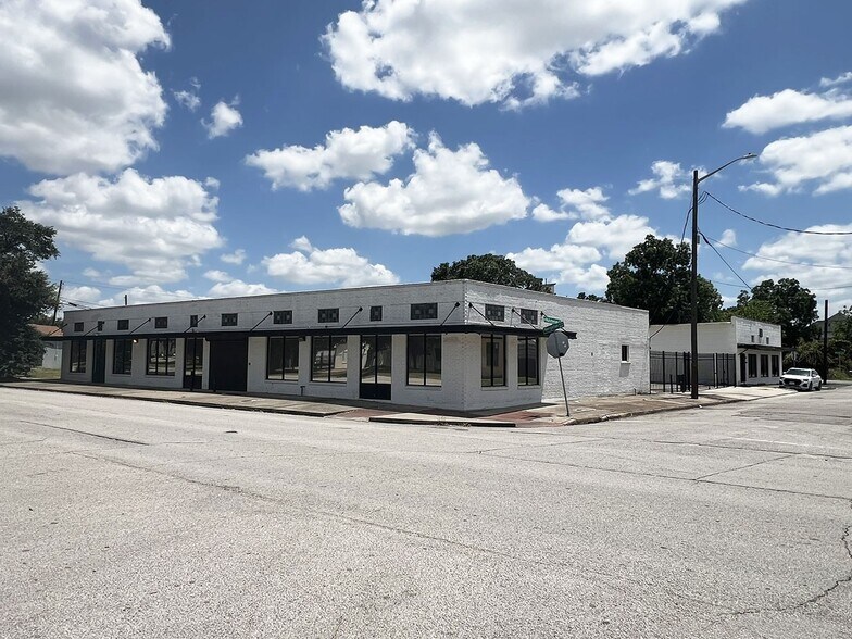 3602 Navigation Blvd, Houston, TX à vendre - Photo de l’immeuble – Image 1 sur 28