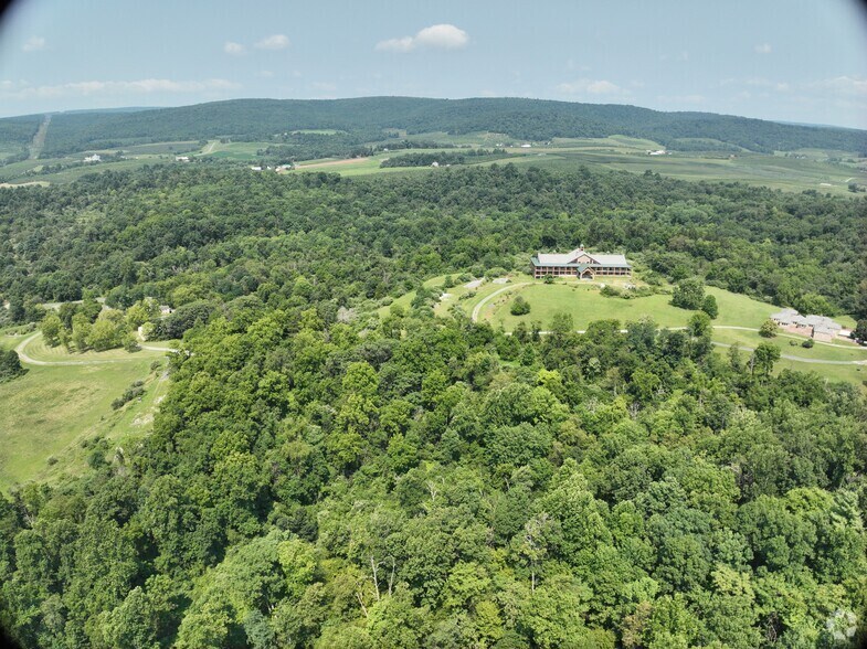 1207 Flohrs Church Rd, Biglerville, PA à vendre – Image 2 sur 69