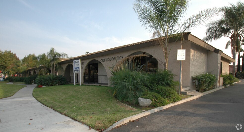 13326 South St, Cerritos, CA à vendre - Photo de l’immeuble – Image 2 sur 4