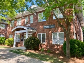 5650 Six Forks Rd, Raleigh, NC à louer Photo de l’immeuble– Image 1 sur 11