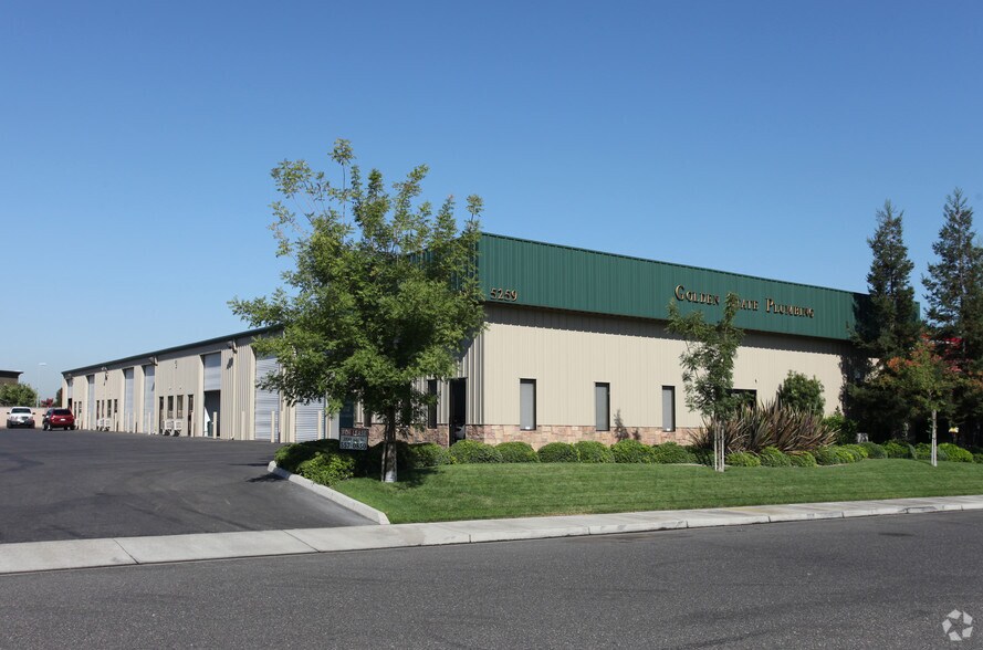 5259 Jerusalem Ct, Modesto, CA à louer - Photo de l’immeuble – Image 1 sur 3
