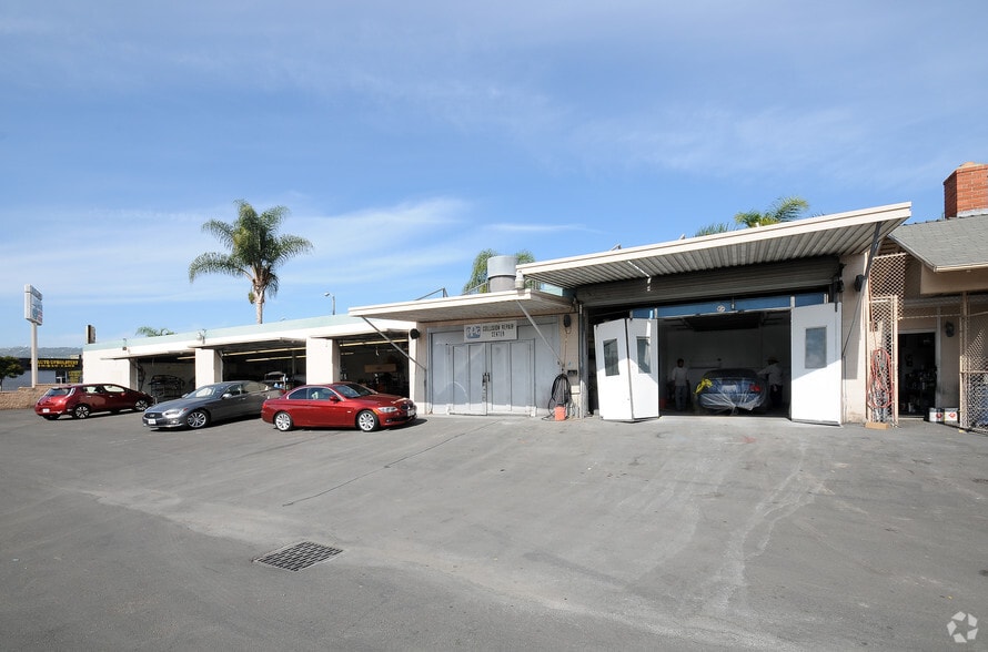 2075 Lomita Blvd, Lomita, CA à louer - Photo de l’immeuble – Image 2 sur 2