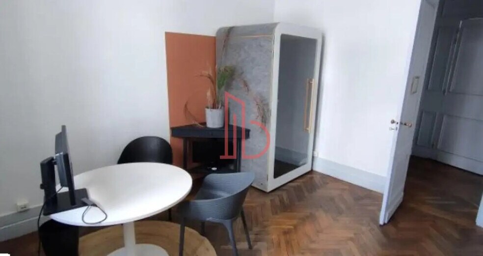Bureau dans Bordeaux à louer - Photo de l’immeuble – Image 3 sur 4