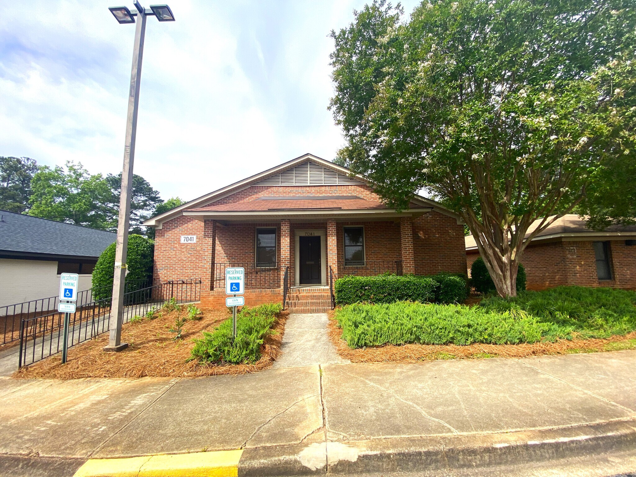 7041 St Andrews Rd, Columbia, SC à louer Photo de l’immeuble– Image 1 sur 16