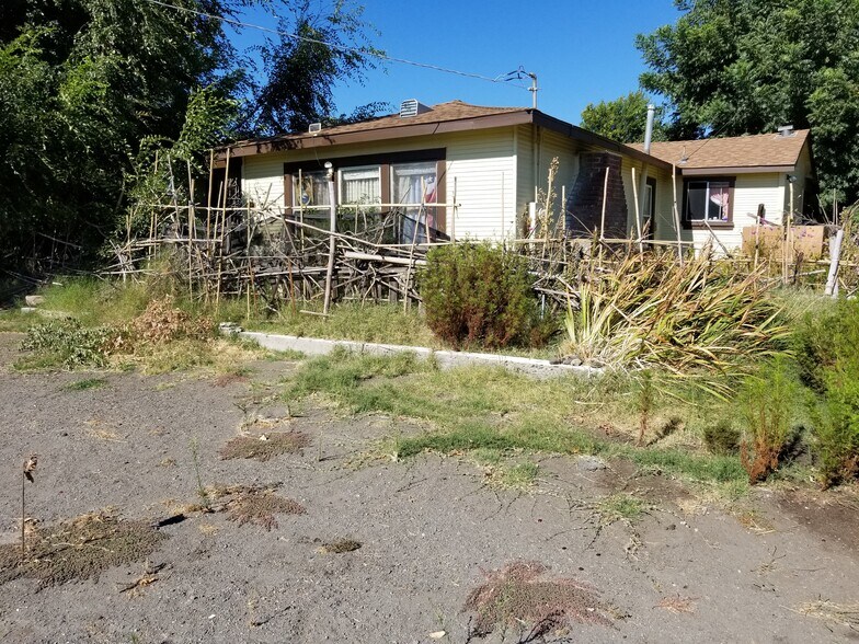 100 H St, Isleton, CA à vendre - Photo de l’immeuble – Image 2 sur 10
