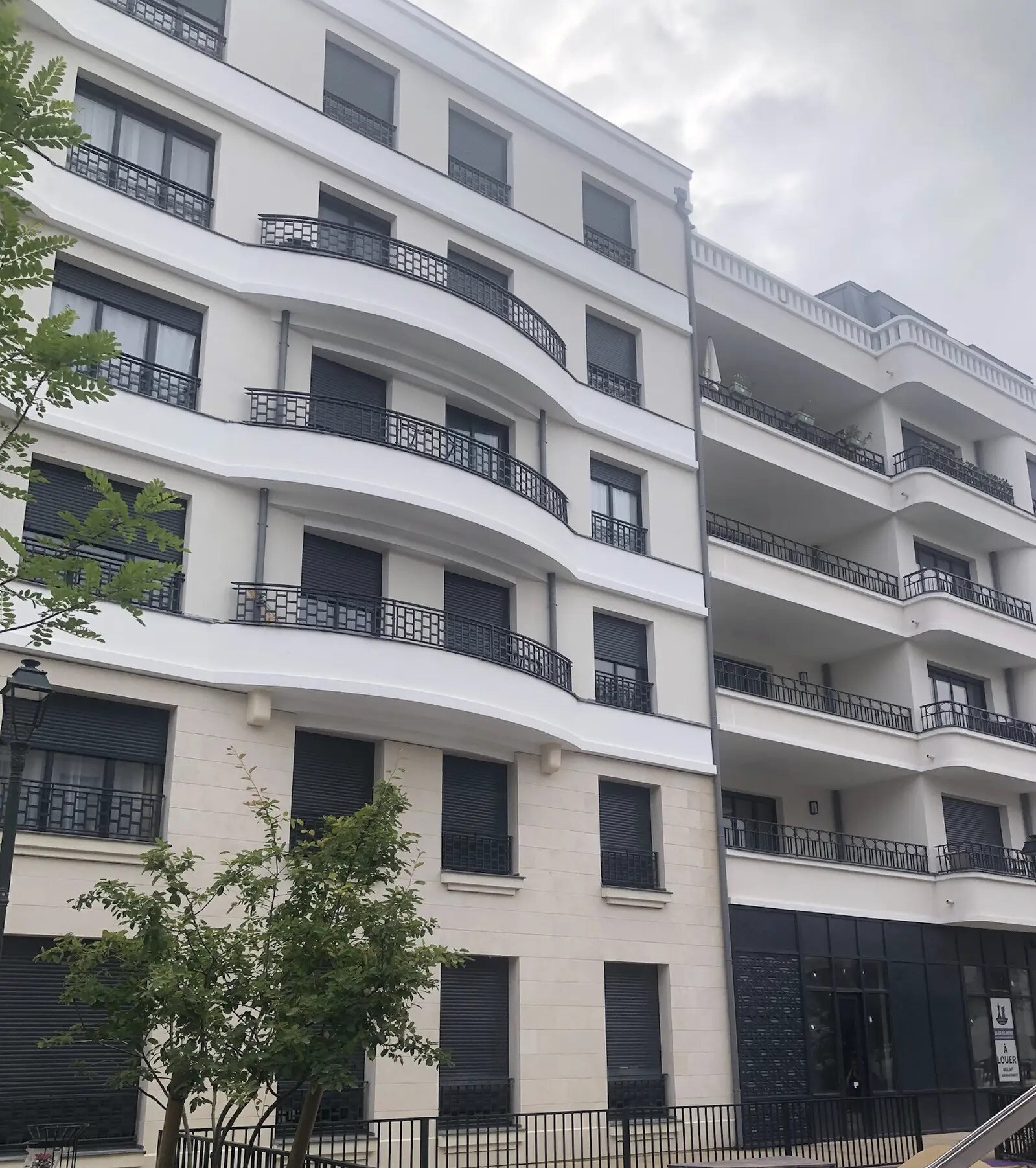 Bureau dans Clamart à vendre Photo de l’immeuble– Image 1 sur 6