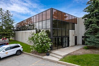 Plus de détails pour 8 Edvac Dr, Brampton, ON - Industriel/Logistique à louer