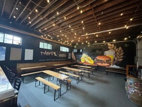 780 Old County Rd, Belmont, CA à louer Photo intérieure– Image 2 sur 11