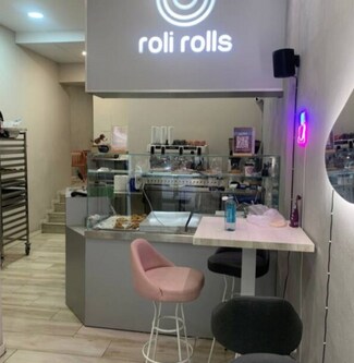 Plus de détails pour Local commercial à louer