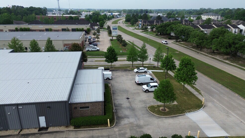 4515 Sherwood Common Blvd, Baton Rouge, LA à louer - Photo de l’immeuble – Image 2 sur 14
