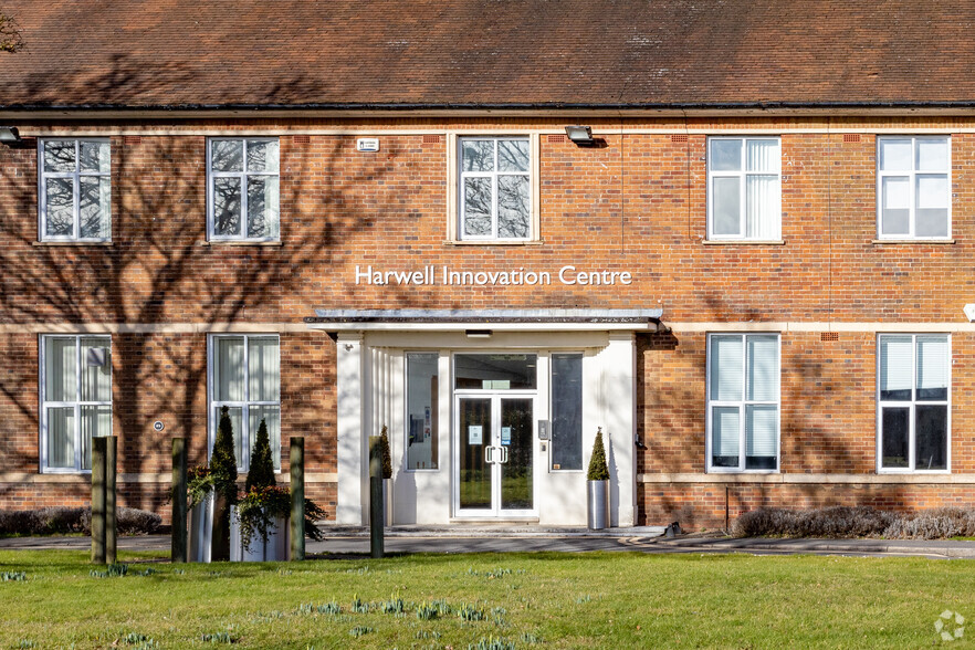 173 Curie Av, Didcot à louer - Photo de l’immeuble – Image 2 sur 7