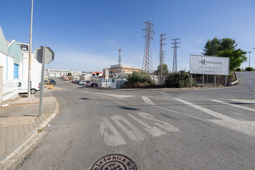 Industriel/Logistique dans Albolote à vendre - Photo de l’immeuble – Image 3 sur 48