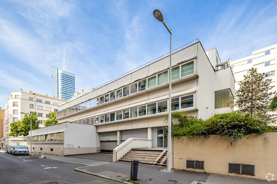 97 Rue Garibaldi, Lyon à louer - Photo de l’immeuble – Image 3 sur 17