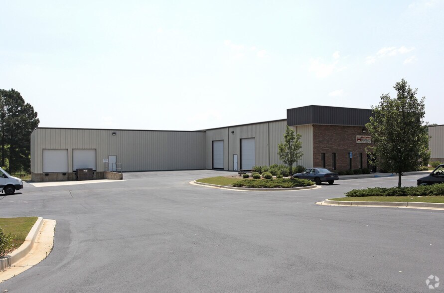 515 Marksmen Ct, Fayetteville, GA à louer - Photo principale – Image 1 sur 2