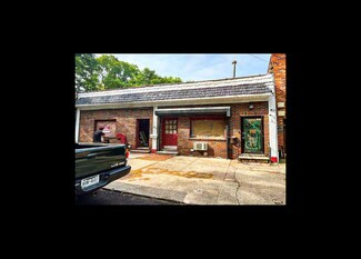 Plus de détails pour 4236 235th St, Little Neck, NY - Local commercial à vendre