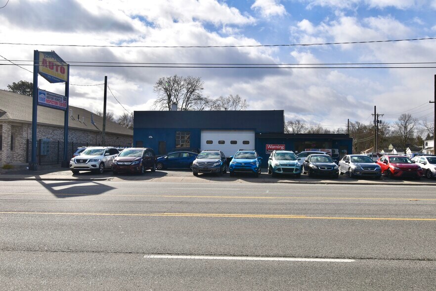 927 Boston Rd, Springfield, MA à vendre - Photo de l’immeuble – Image 3 sur 39