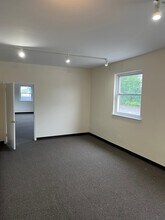 1708-1714 Lancaster Ave, Paoli, PA à louer Photo intérieure– Image 2 sur 7