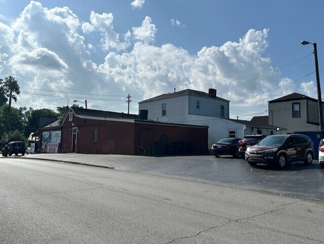 3700 Taylor Blvd, Louisville, KY à vendre - Photo de l’immeuble – Image 3 sur 19