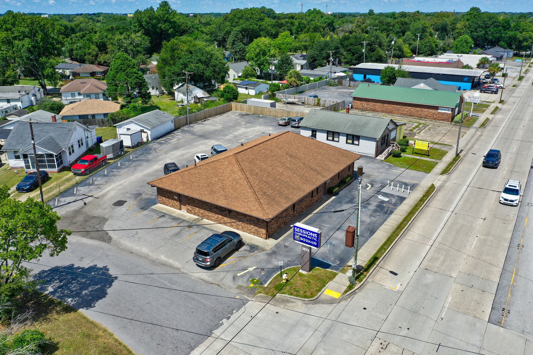 Rivers Ave Investment Portfolio portefeuille de 2 biens à vendre sur LoopNet.fr Photo principale– Image 1 sur 14