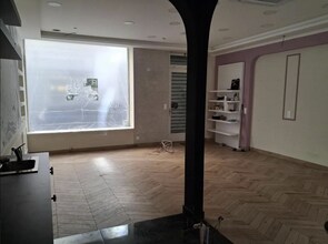 Local commercial dans Paris à louer Photo intérieure– Image 2 sur 4