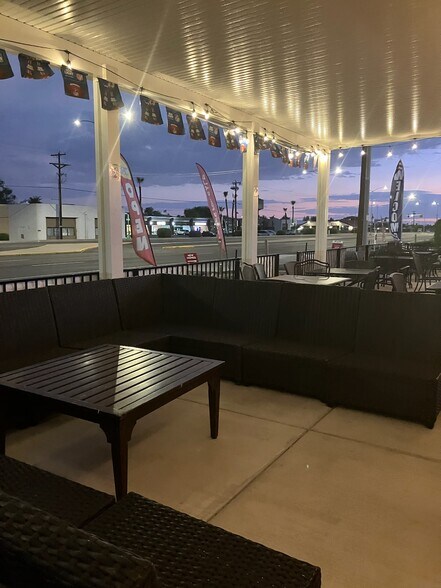 4906 E Main St, Mesa, AZ à vendre - Photo de l’immeuble – Image 2 sur 33