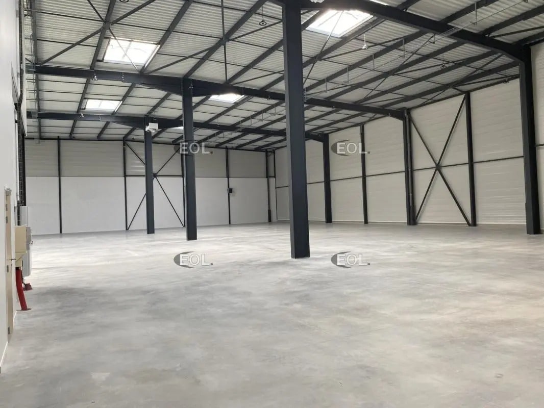 22 Avenue Du 24 Août 1944, Corbas à louer Photo intérieure– Image 1 sur 9