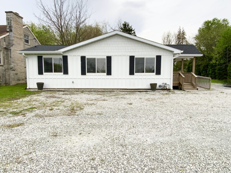 223 E 53rd St, Anderson, IN à vendre - Photo de l’immeuble – Image 3 sur 21