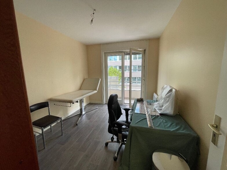 200 Rue André Philip, Lyon à louer - Photo de l’immeuble – Image 3 sur 6