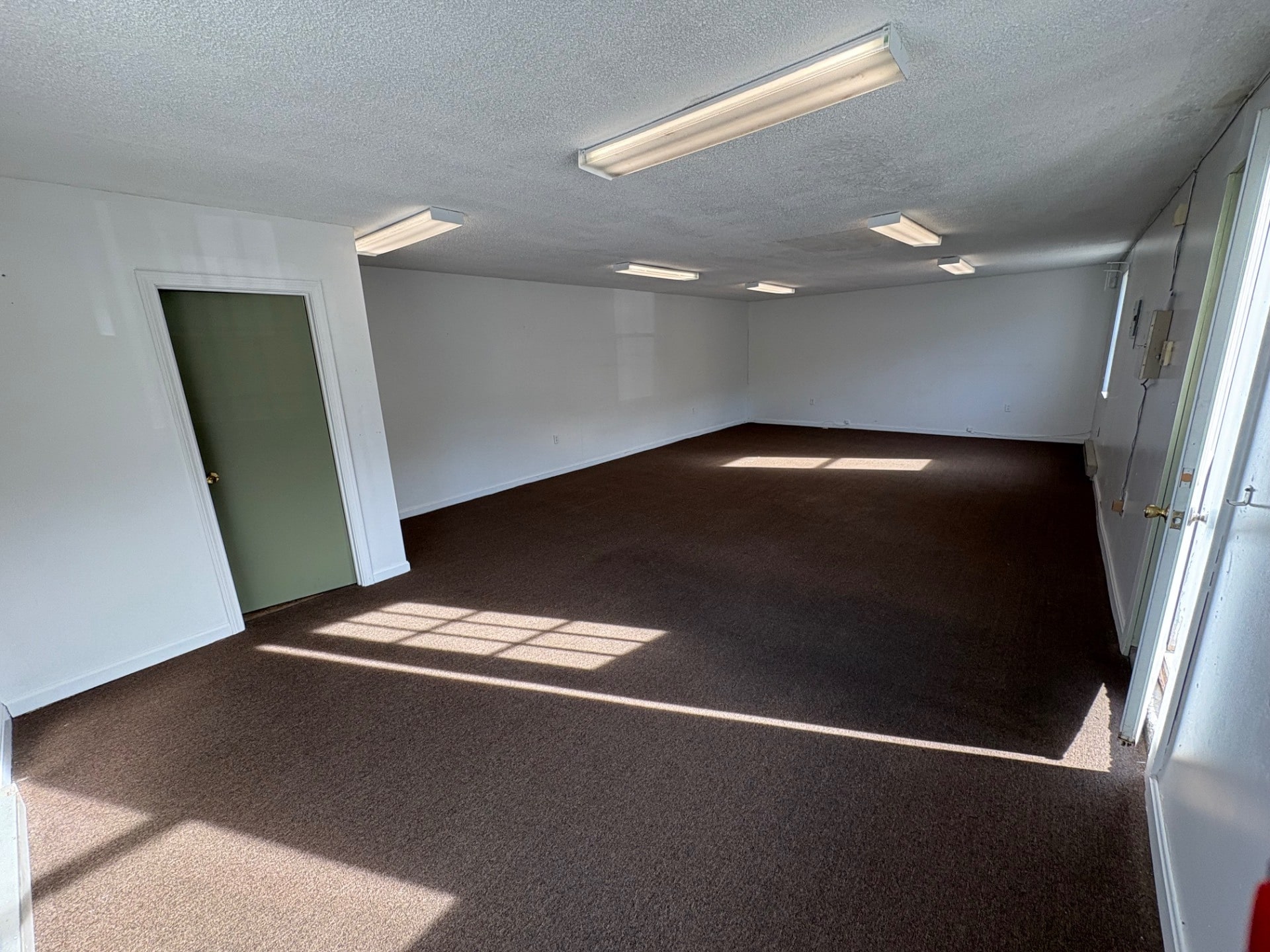 41 Maine St, New Gloucester, ME à louer Photo intérieure– Image 1 sur 2