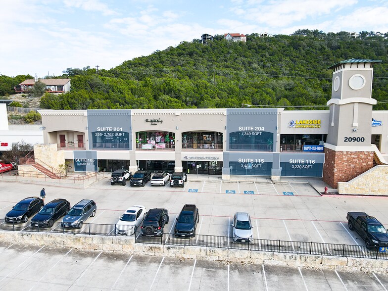 20900 FM 1431, Lago Vista, TX à louer - Photo de l’immeuble – Image 2 sur 9