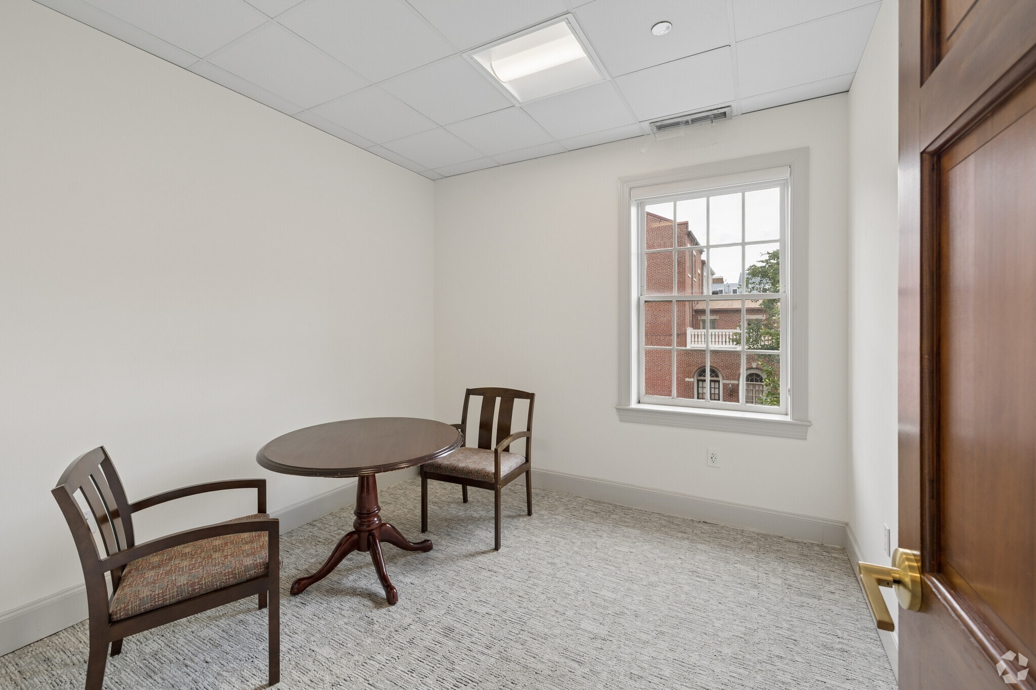 600 Cameron St, Alexandria, VA à louer Photo intérieure– Image 1 sur 2