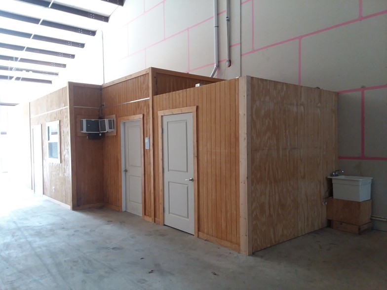 23703 Interstate 35, Kyle, TX à louer - Photo de l’immeuble – Image 3 sur 5