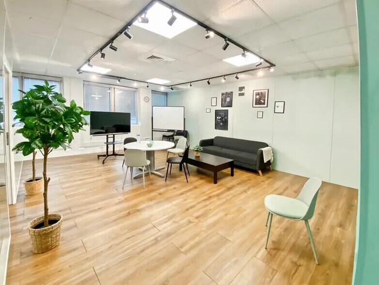 Bureau dans Asnières-sur-Seine à vendre - Photo de l’immeuble – Image 3 sur 13