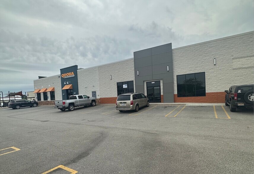 6914 Eastman Ave, Midland, MI à louer - Photo de l’immeuble – Image 3 sur 16