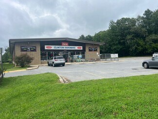 Plus de détails pour 9005 Woodyard Rd, Clinton, MD - Local commercial à vendre