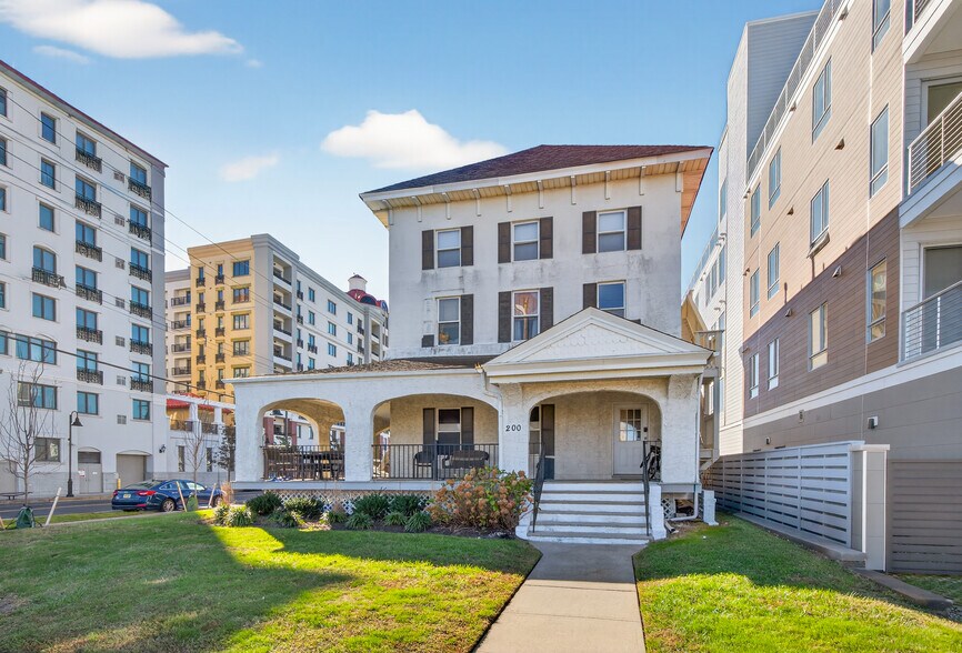 200 7th Ave, Asbury Park, NJ à vendre - Photo de l’immeuble – Image 3 sur 50