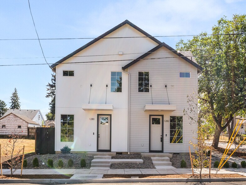 7694 Montana Ave, Portland, OR à vendre - Photo de l’immeuble – Image 2 sur 27