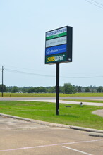 120 FM 2821, Huntsville, TX à louer Photo de l’immeuble– Image 1 sur 8