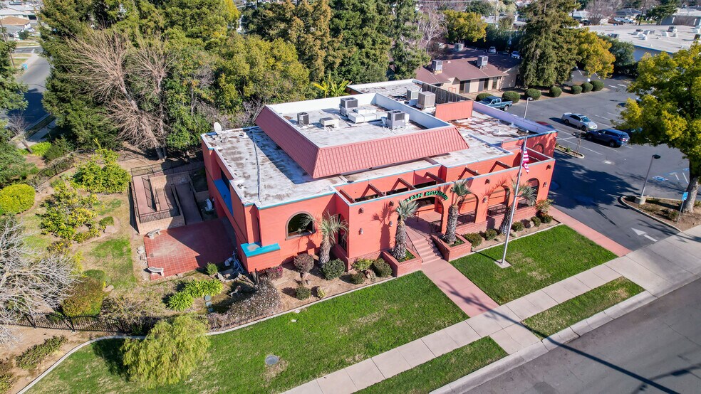 1005 Stafford Way, Yuba City, CA à vendre - Photo de l’immeuble – Image 2 sur 17