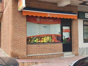 Local commercial dans Ávila, Ávila à louer Photo intérieure– Image 1 sur 7