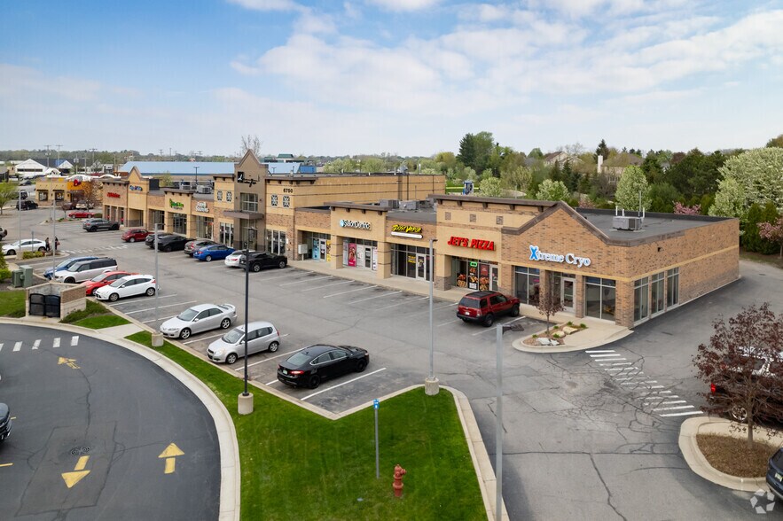 6750-6770 Kalamazoo Ave SE, Grand Rapids, MI à louer - Photo de l’immeuble – Image 2 sur 4