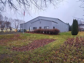 Plus de détails pour 6220 S Railway Cmn, Williamsburg, MI - Industriel/Logistique à louer