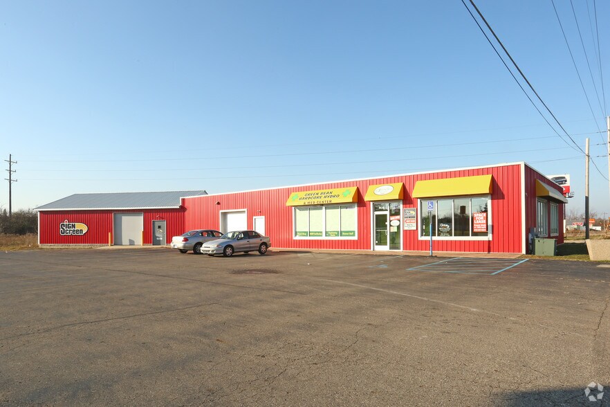 408 S Center Rd, Flint, MI à louer - Photo principale – Image 1 sur 9