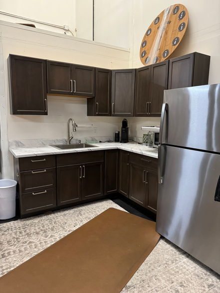 715 Southpoint Blvd, Petaluma, CA à louer - Photo intérieure – Image 3 sur 7