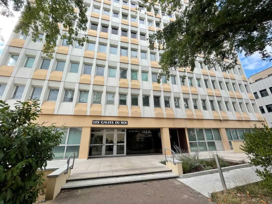 Bureau dans Rouen à louer Photo de l’immeuble– Image 1 sur 10