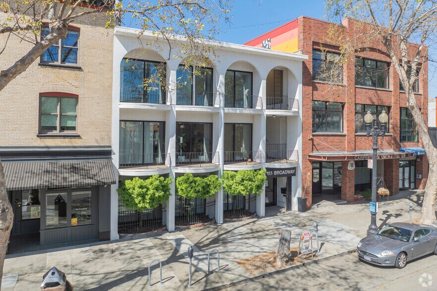 111 Broadway, Oakland, CA à vendre - Photo de l’immeuble – Image 1 sur 33