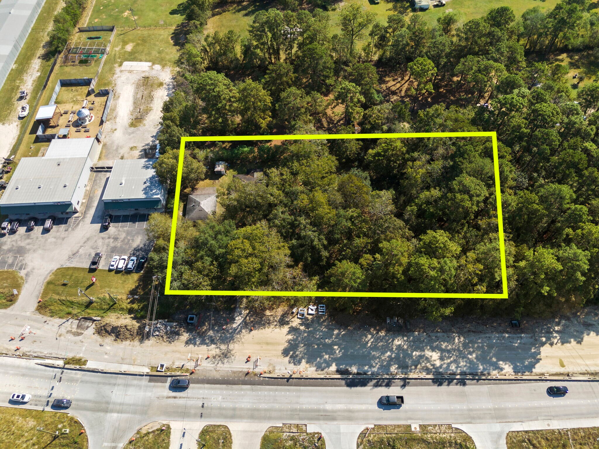 25706 FM 2100 Rd, Huffman, TX à vendre Photo de l’immeuble– Image 1 sur 12