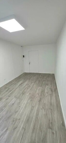 14 B Avenue Du Centaure, Cergy à louer - Photo de l’immeuble – Image 2 sur 6